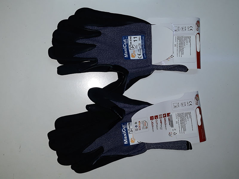 Rukavica MaxiCut ultra 44-3745 - Slika 1