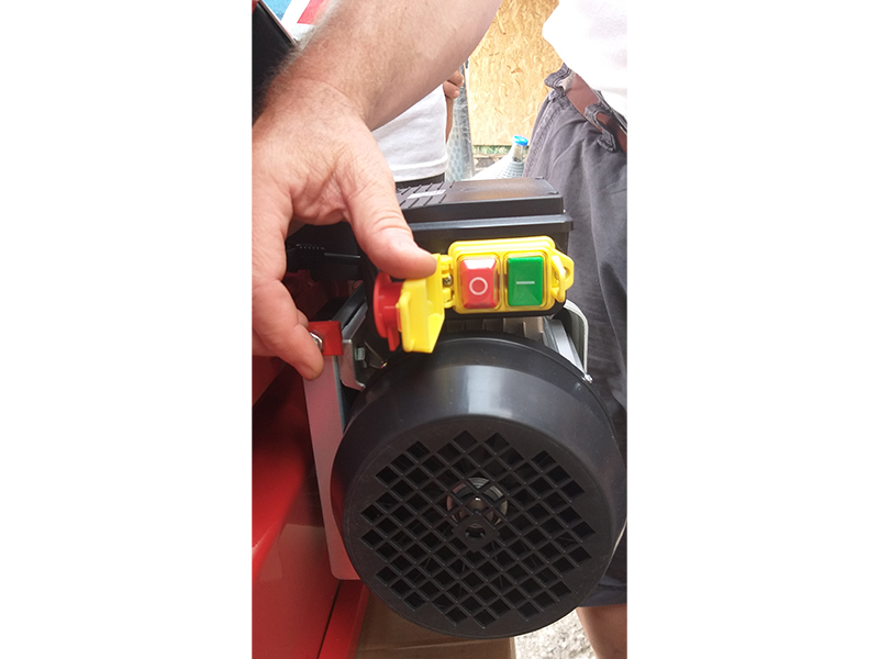 Muljac za grozdje sa elektromotorom LGC SR3 - Slika 1